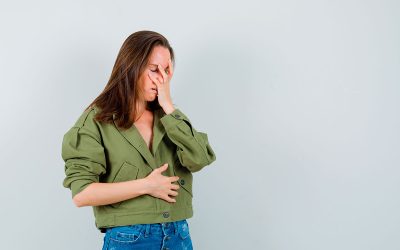 Cálculos Biliares: Causas, Síntomas y Tratamiento